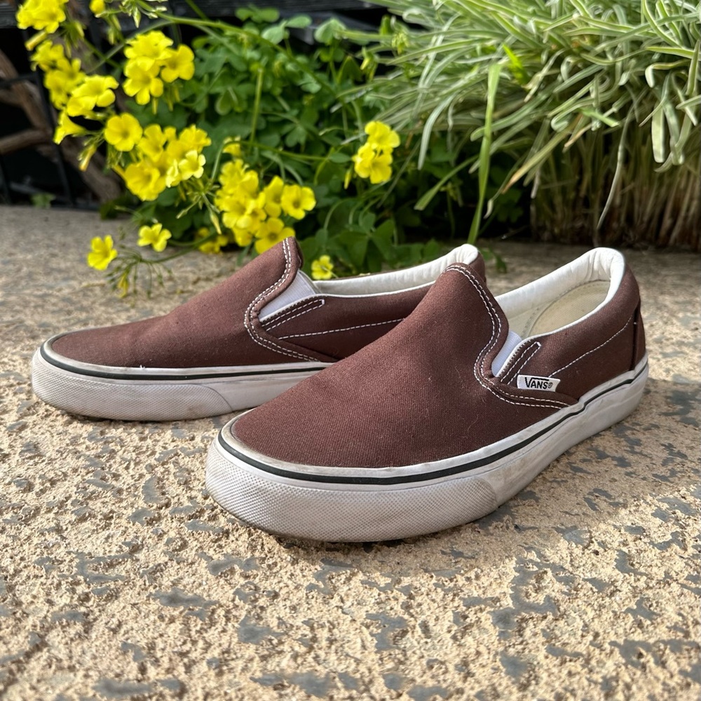 Rare Hard-to-Find Deadstock Brown Vans Classic Slip-On Sneakers Shoes
